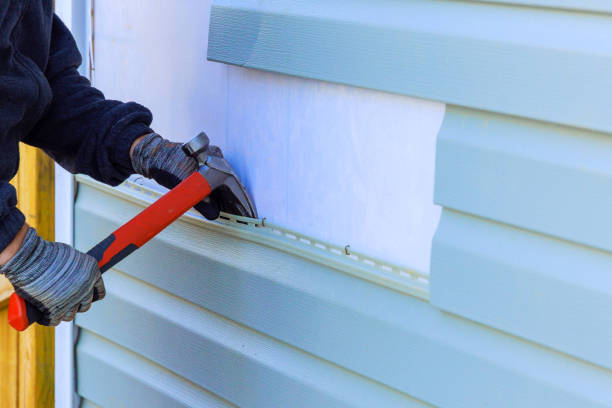 Reliable Siding Repair contractor in Sullivan, IN by Creative Siding